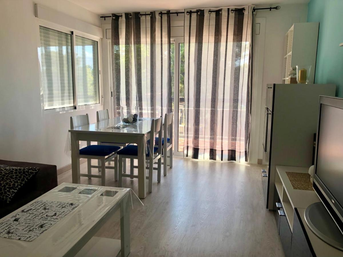 Familia, Amigos Y Playa Appartement Salou Buitenkant foto